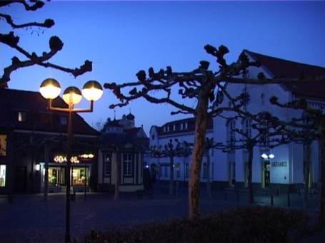 Xanten : Marktplatz, Abenddämmerung