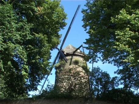 Zons : Mühle im Südwesten der Stadt