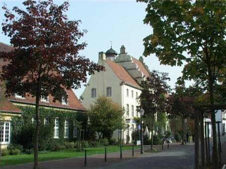 Xanten : Ehem. Kartäuser im Bild rechts, Karthaus Str.