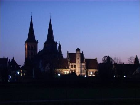 Xanten : Dom und Ehem. Kartäuser, Abenddämmerung
