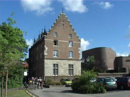 Kempen : Von-Nievenheim-Haus